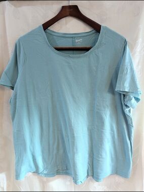 Duluth Trading Co Light Blue Short Sleeve Scoop Neck Tee